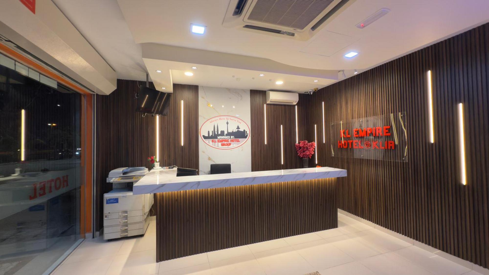 Kl Empire Hotel Klia, Formerly Known As Adiff Palace Klia Sepang Eksteriør billede