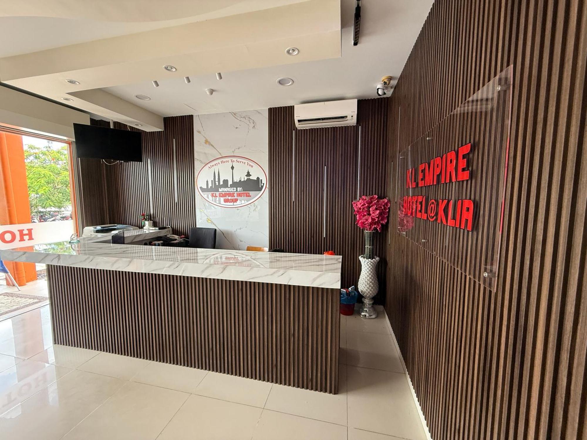Kl Empire Hotel Klia, Formerly Known As Adiff Palace Klia Sepang Eksteriør billede